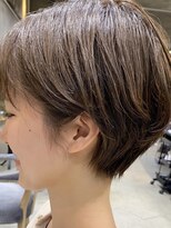【KANA】人気オーダー・耳掛けショート