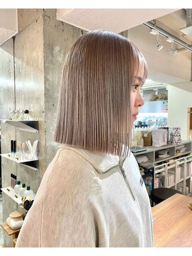 ウクク(UCUCU) milky beige