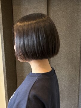 キーポイント(K Point) 黒髪ボブ