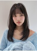 小顔顔まわりカットシースルーウルフレイヤーミディアム