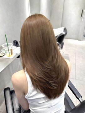 オニキス(ONYX) T12バタフライレイヤーシルキーレイヤーカット表参道髪質改善