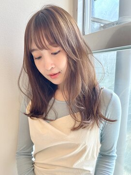 オーレント(AULENT) レイヤーカット　エアリーロング　シアーベージュ　表参道