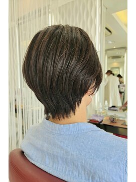 クオリス 赤塚店(QUALIS) 30代40代大人可愛い/小顔/ワンサイド/ショート/ボブ/丸み/くびれ