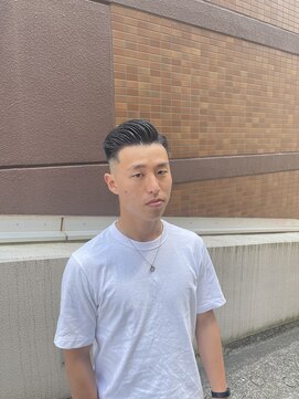 ウェルネス(Wellness) スキンフェードツイストスパイラル韓国マッシュサイドパート