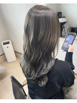 リアン(Lien) 【Lien吉井】 透明感カラーオリーブグレージュ