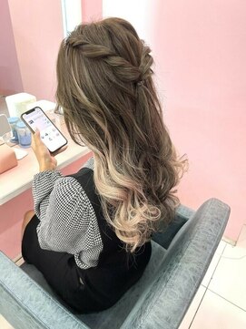 シーズン 大阪(SEASON) 【ヘアセット】ハーフップ/コンサート/ライブ/梅田