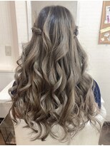 アールイー(Re:)&nbsp;ハーフツイン　巻き下ろしアレンジ