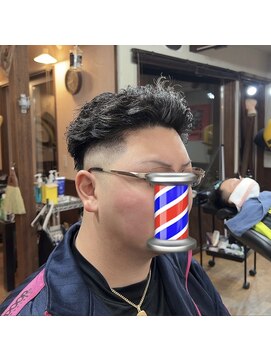 バーバー アミティ プール オム(BAR BER amity POUR HOMME) ツイストスパイラルパーマ