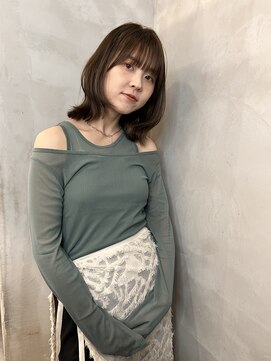 ロンドプロフィール 浦和(Lond profil) 中川　前髪カット顔まわり似合わせ外ハネくびれレイヤーミディ