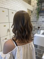 ヴィサージュ ユニール(VISAGE unir)&nbsp;【鈴木結惟】　ミルクティーカラー