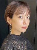 顔周りレイヤーカットグレージュカラーくびれボブベージュカラー