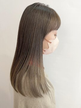 ナナバイロッカ(nana by rocca) 透け感グレージュストレートロング