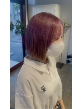 アン(un) ボブ/コーラルピンク