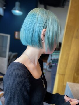 リノショアーズ 日本大通り店(RINOSHORES) "横浜日本大通り"『落ち着いた都会の色を纏う大人洗練スタイル