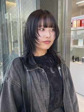 ザザ ZA/ZA 茗荷谷 ウルフカット/ウルフレイヤー/透明感グレージュカラー