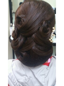 ジュン 小岩 着物のアップ