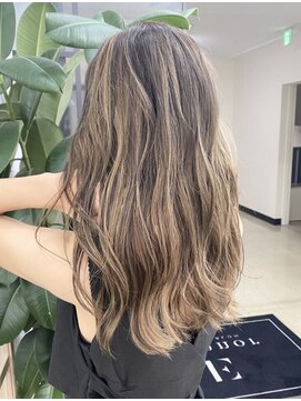 GBG 宇都宮 くびれショートボブ40代50代グレイカラー白髪染め白髪ぼかし