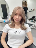 ジン(JIN)&nbsp;☆ホワイトベージュ☆ホワイトミルクティー☆久留米☆
