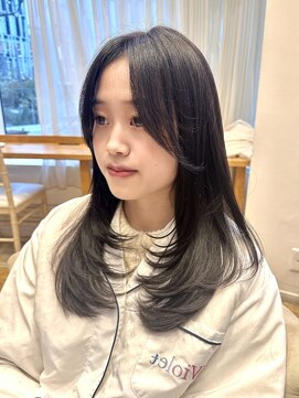 バイオレット 表参道店(Violet) 韓国風ワンカールざくざくレイヤーカット流れる顔まわりカット