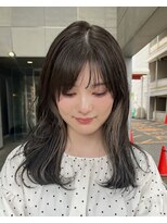 マッシュ アドベ 八戸ノ里(MASHU ADOBE) インナーカラーで魅せる大人ミディアム