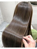 ツム(tumu) 髪質改善カラーで叶える艶ロング