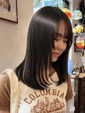 フェイバー 赤坂店(FAVOR) 顔まわりレイヤースタイル×パーソナルカラー