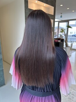 ヒーズドゥ(Hi s.deux)の写真/92%天然由来のヘアカラーで心地よく艶やかに　話題のオーガニックカラー【ヴィラロドラカラー】