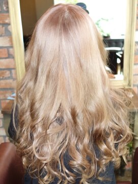 トカゲ ヘアー(TOKAGE HAIR) ウェーブ ロング