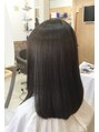カットハウス はさみの部屋&nbsp;縮毛矯正ストレートでツヤサラ髪へ。