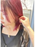毛利/ミディアム 顔まわり レイヤー カシスレッド ピンク くすみ