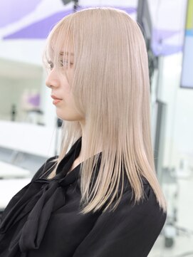 プネル 渋谷(PUNEL) ベージュ ケアブリーチ 渋谷 佐藤