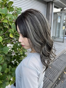 リングバイモアムー(Ring by Moremuu) Issyハイライト