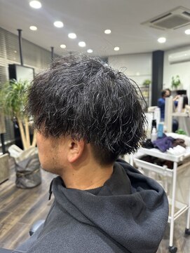 グラーヴ(GRAVE) ツイストパーマ