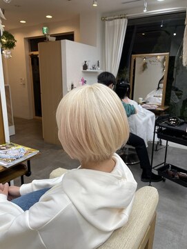 リングバイモアムー(Ring by Moremuu) 抜きっぱブロンド