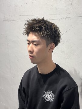 ガオプロデュースバイレボ(gao produced by revo) スパイキーショート/短髪/刈り上げ/ツーブロック/ハイライト