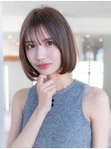 切りっぱなしボブイメチェンナチュラルカラーフルバング卵型小顔
