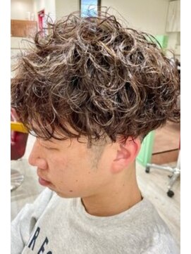 ヴォロンテ(volonte) メンズ パーマ スペインカール