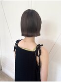 透け感グレージュ