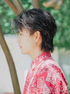 アマリス(Amaris) ショートウルフ20代/30代/40代/庭瀬