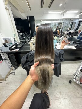 アイズ 本厚木(AIZU) ツヤ髪スタイル