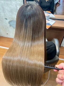 アンノウン(UNKNOWN) 【髪質改善矯正ストレート】