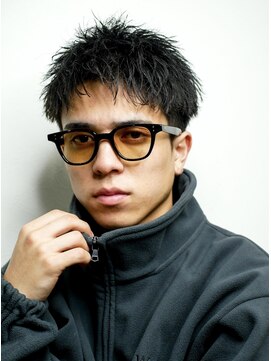 イーラ(era) 緩めツイスパパーマ/メンズ/刈り上げ/眉毛/ツイスト