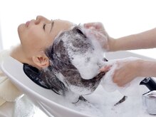 .炭酸シャンプー