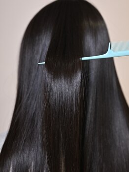ノコナッツ(NOCONUTS)の写真/エイジングで広がる髪、うねり髪などを酵素の力でケア。諦めていたダメージヘアこそ無限の可能性を。