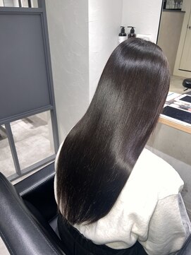エクシア(EXCIA) 美髪縮毛矯正×髪質改善トリートメント
