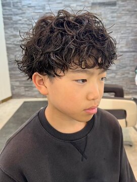 ヘアアンドビューティ ガーデン ベルモール店(HAIR AND BEAUTY GARDEN) 宇都宮メンズカットメンズパーマ波巻きパーマツイストパーマ眉毛