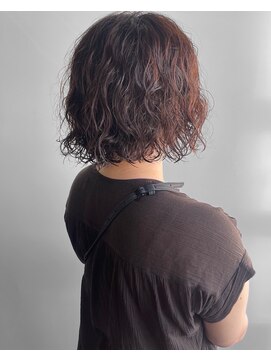 ヘアーメイク ラグズ(Hair Make Luxtz) スタイリストが楽なボブパーマスタイル刈り上げセンターパート