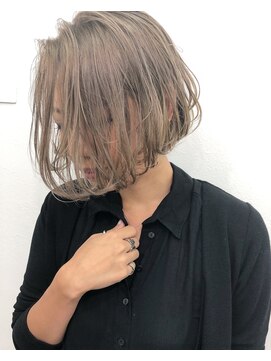 トロニー(TLONY) tlony渋谷hori ハイトーンボブ