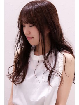 カシータフロル 守山(Casita flor) ラフウェーブでツヤツヤ大人髪♪