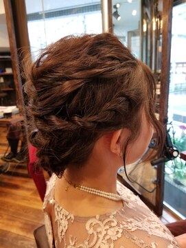 ボピープ(Bo-Peep) ゆるふわシニヨン